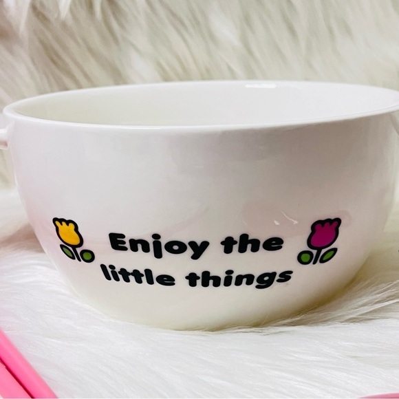 Hello Kitty Bowl - Picture 5 of 6